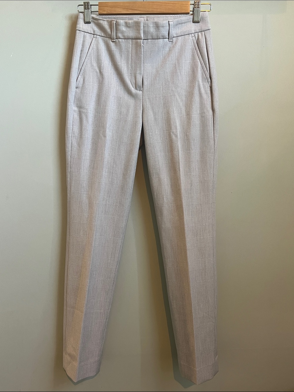 White House Black Market Dusty Pink and Light Gray Plaid Slim Ankle Trousers